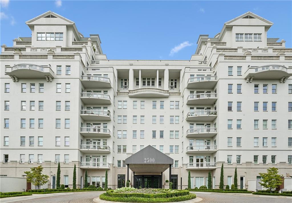 2500 Peachtree Road NW 301S