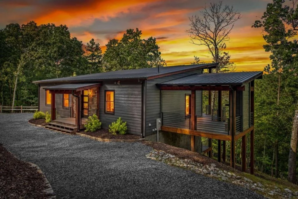 65 Wolf Creek Heights, Mineral Bluff, GA, 30559