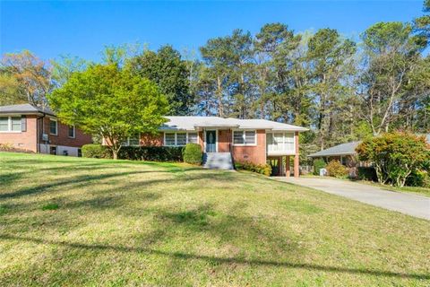 1468 North Amanda Circle Atlanta GA 30329