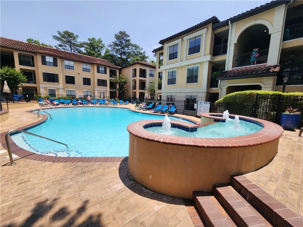 Peachtree Place - Residential Lease
