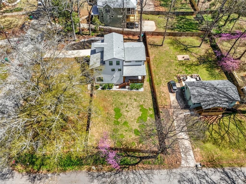 listing image 74