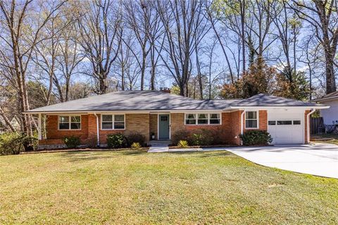 Photo of 609 Willivee Drive, Decatur, GA 30033 (MLS # 7734143)