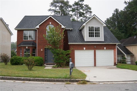 Homes For Sale - 7009 Brecken Trace<br/> Lithonia, GA 30058