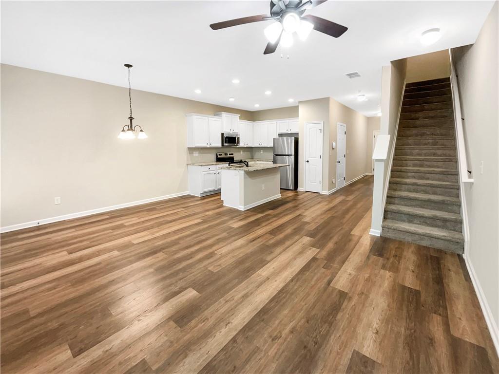 6001 Oak Bend Ct Ct, Riverdale, Georgia image 3