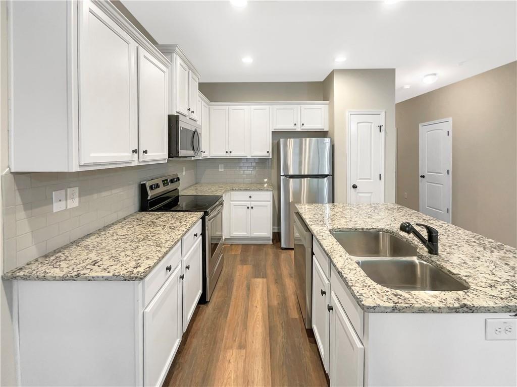 6001 Oak Bend Ct Ct, Riverdale, Georgia image 17