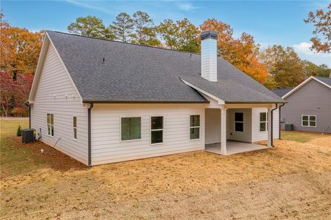 A home in Murrayville