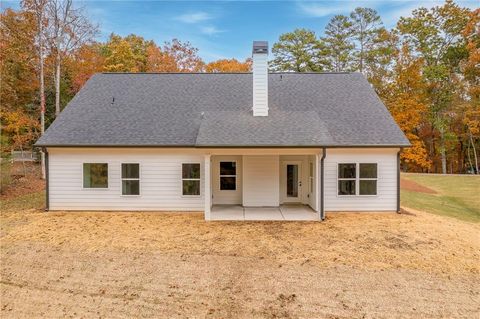 A home in Murrayville