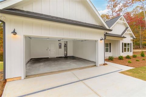 A home in Murrayville