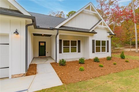 A home in Murrayville