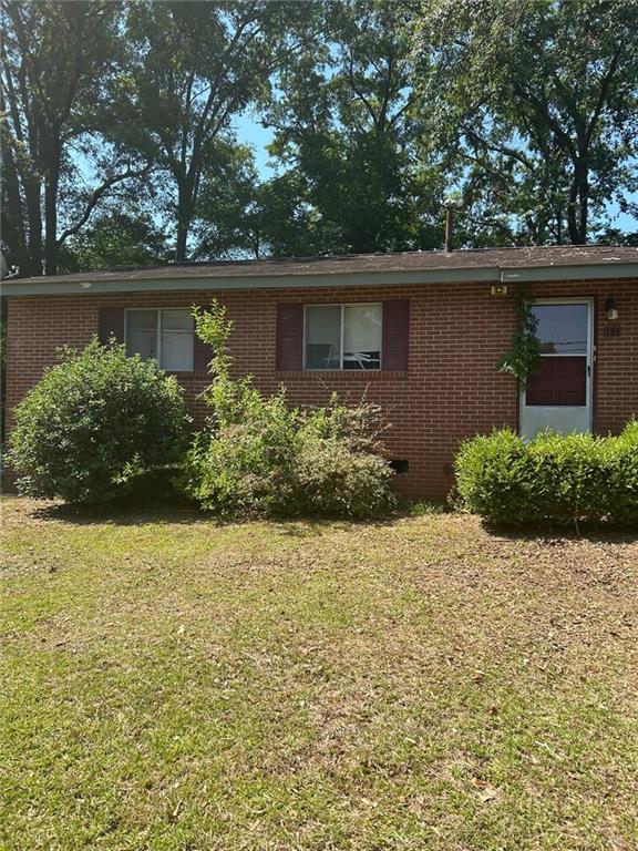 This property needs a full renovation, making it a great opportunity for investors or buyers looking to customize their dream home.
