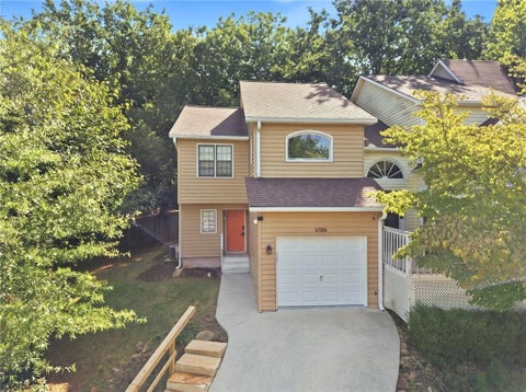 Townhouse For Sale - 1730 Paddlewheel Drive<br/> Marietta, GA 30062