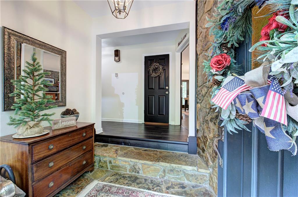 12 Tamarack Point