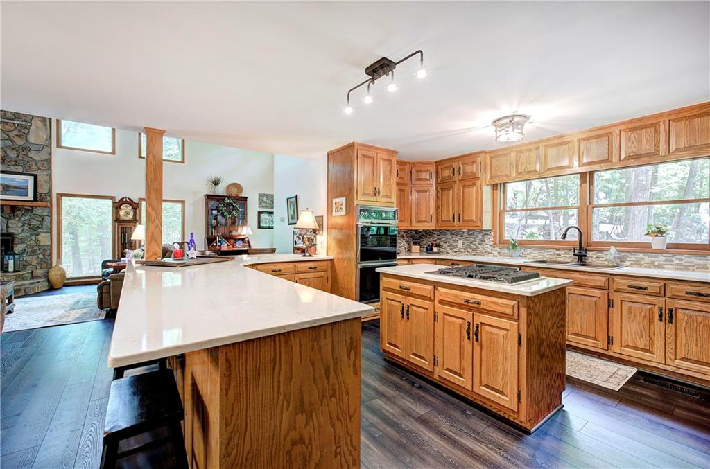 12 Tamarack Point