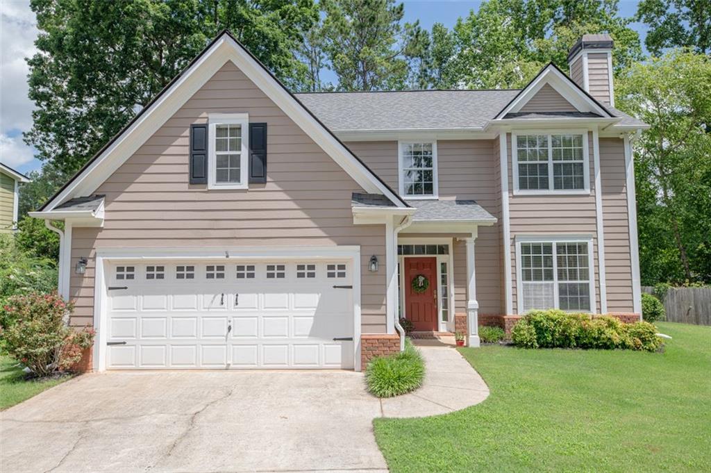Welcome to a charming, thoughtfully updated home tucked away on a quiet cul-de-sac lot in the heart
of East Cobb. This 3-bedroom, 2.5-bathroom home is an entertainer's dream filled with natural light,
perfect for modern living and entertaining. Spacious main level with hardwood floors, an open-concept
living and dining area. The kitchen is bright and functional, featuring 18" travertine tile flooring,
stainless steel appliances, tile backsplash, white cabinetry, and a sleek stainless sink. Enjoy
year-round relaxation in the huge sunroom with a cozy fireplace, offering a seamless view of the
private, fenced backyard—perfect for morning coffee or evening unwinding. Step outside to a covered
deck, ideal for hosting gatherings or enjoying peaceful afternoons. Upstairs, you will find the spacious
primary suite features vaulted ceilings, a walk-in closet, and a private owner's suite bath, while two
additional bedrooms and an updated hall bath provide comfort for family or guests. Located in a
kid-friendly, quiet neighborhood, this home is just minutes from Mountain View Aquatic Center,
Mt. View Middle School, parks, libraries, and local favorites like Publix, Kroger, Home Depot, and a
variety of restaurants. This home offers the ideal combination of privacy, location, and livability.
This is a wonderful opportunity to own a move-in-ready East Cobb neighborhood in a top-rated school
district. Schedule your private showing today!