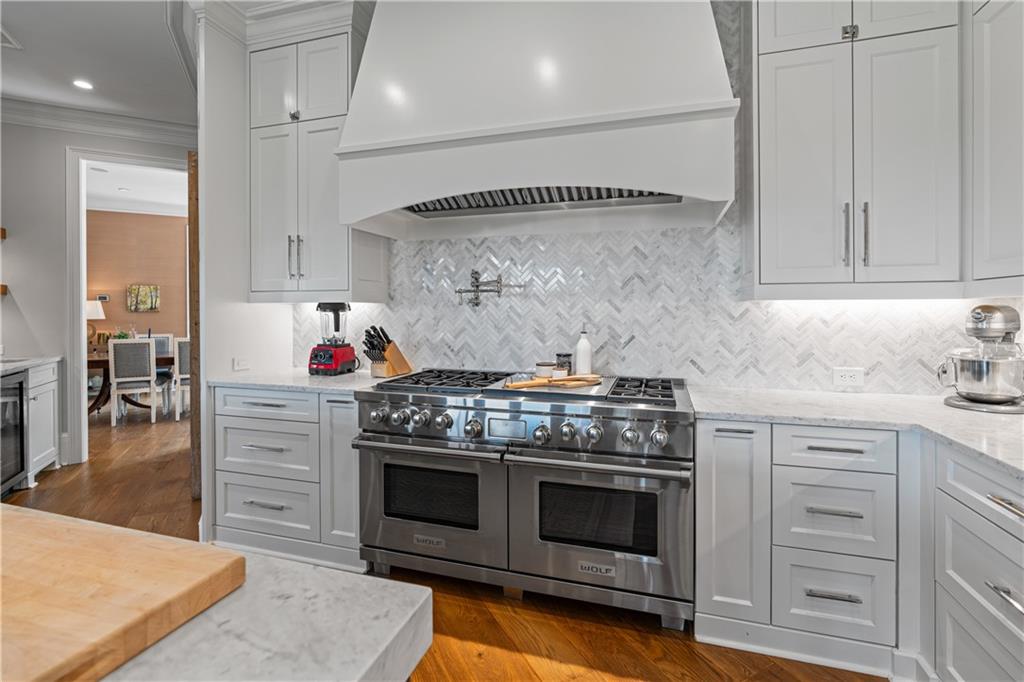 6515 Ashbourne Court
