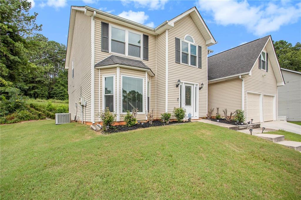 851 Louisa Lane