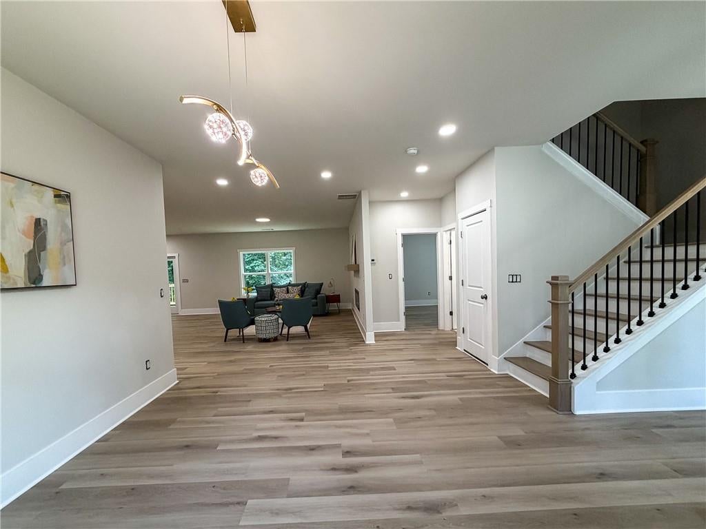 6104 Wandering Way
