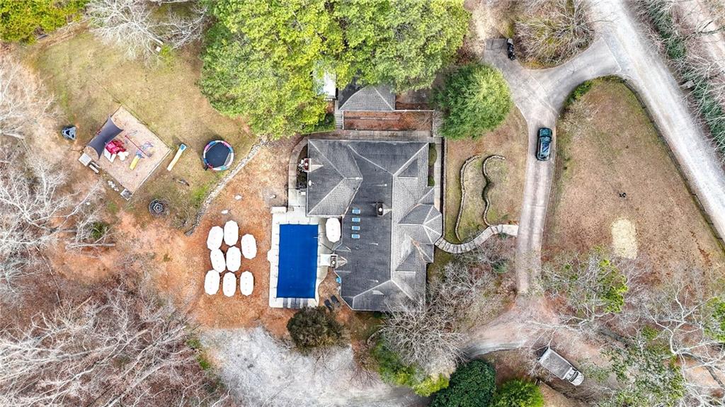 1010 Little River Way