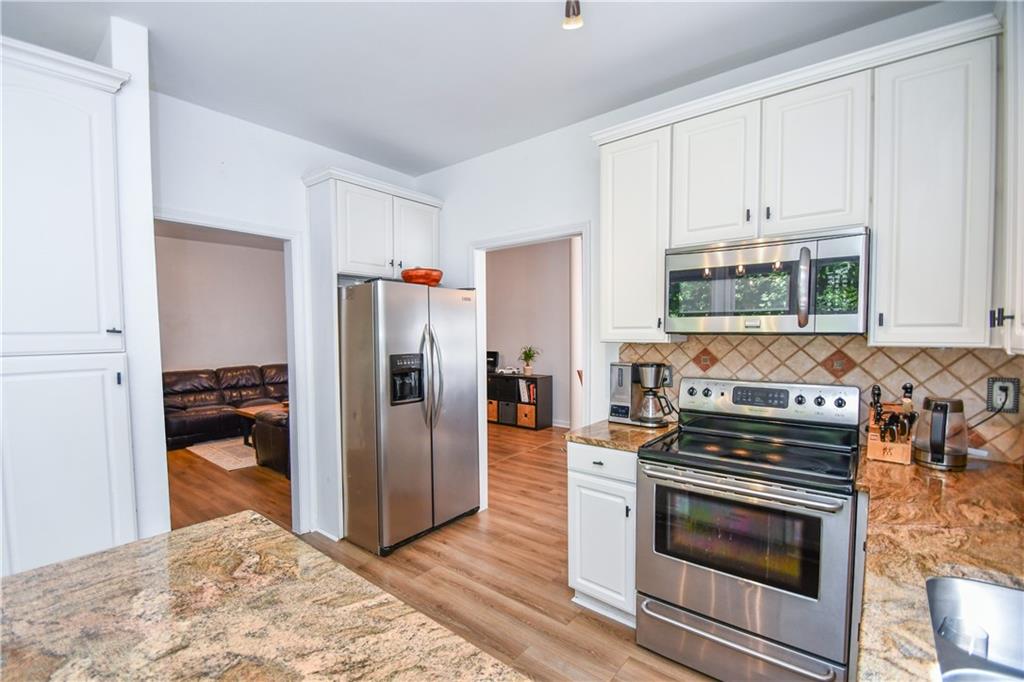 5730 Paces Place, Suwanee, Georgia image 34