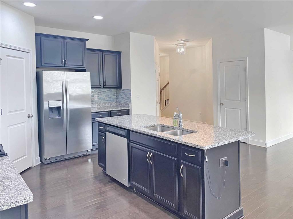 Overton Place - Residential Lease
