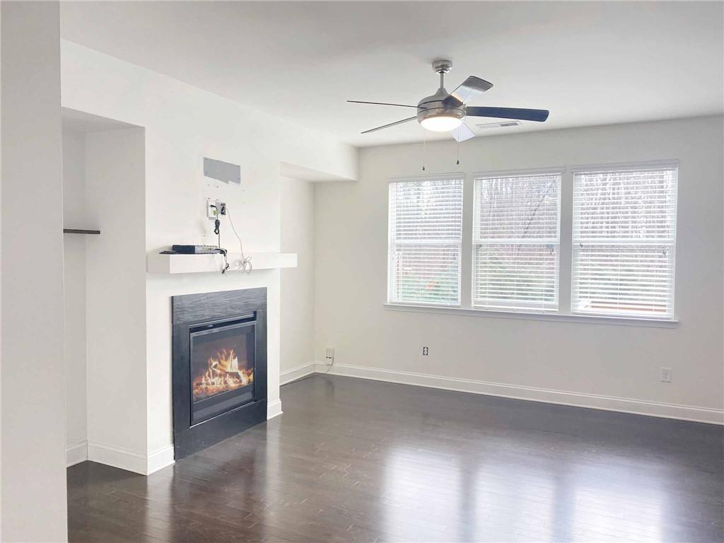 Overton Place - Residential Lease