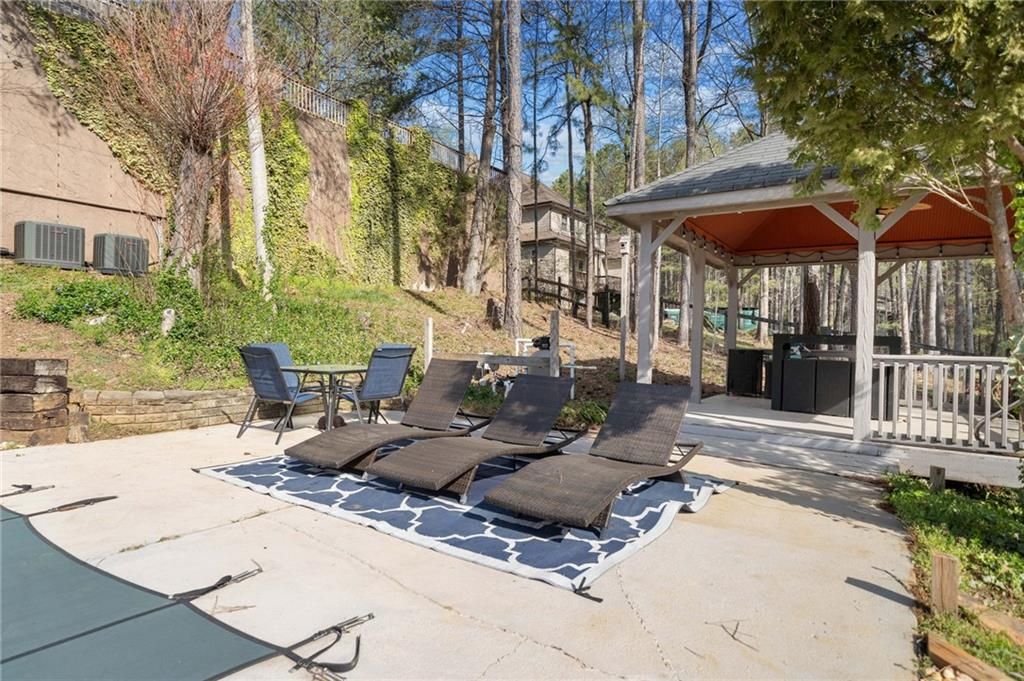 listing image 64