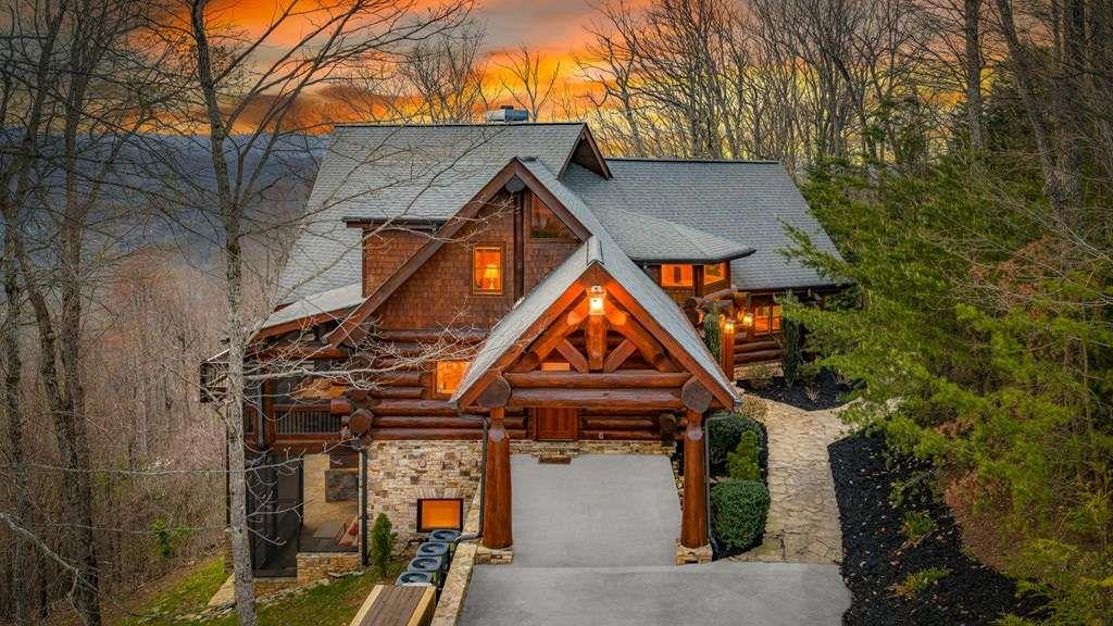 602 Overlook Drive