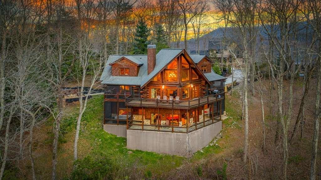 602 Overlook Drive