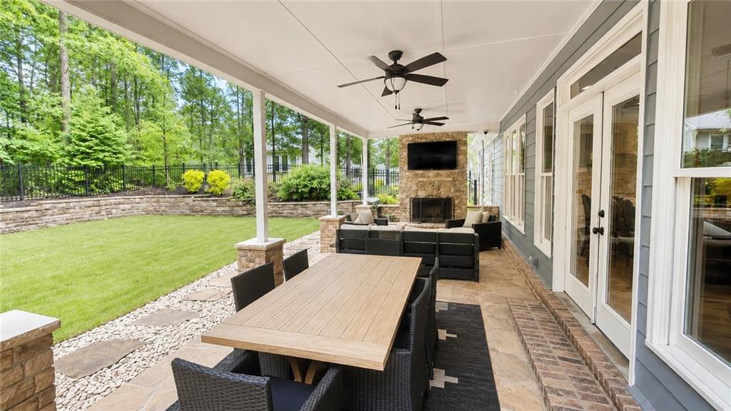 3610 Lively Oak Drive