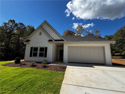 Homes For Sale - 116 Valley View Drive<br/> Banks County, Maysville, GA 30558