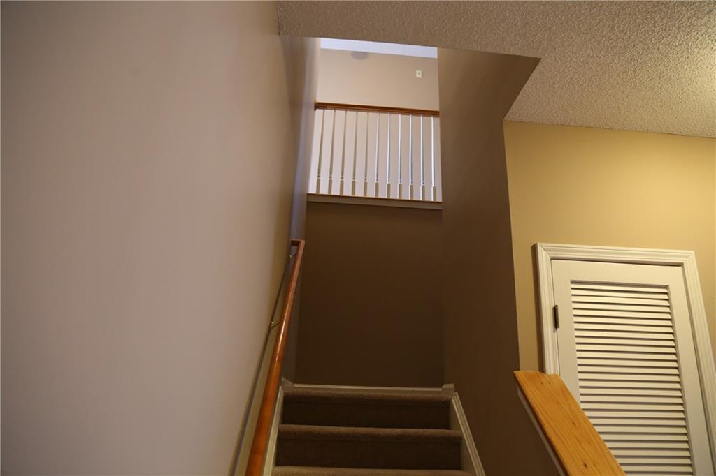 7108 Woodland Lane