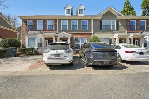 Condo For Sale - 2147 Del Lago Circle #12<br/> Cobb County, Kennesaw, GA 30152