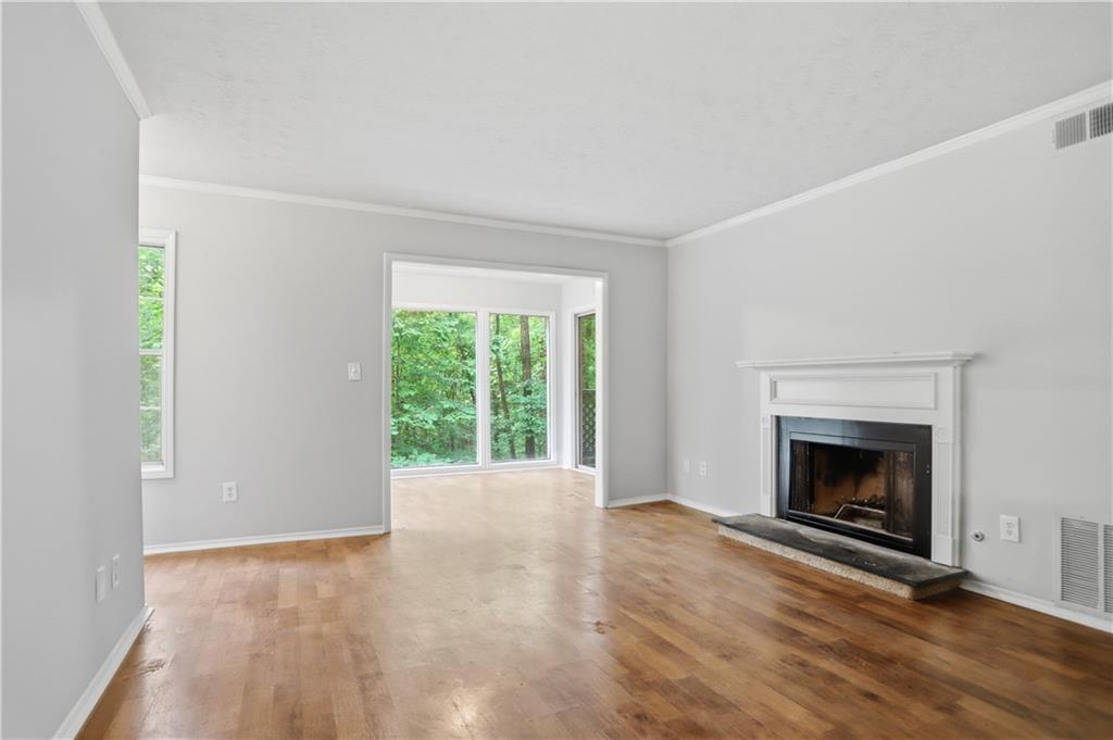 1201 Vicksburg Place