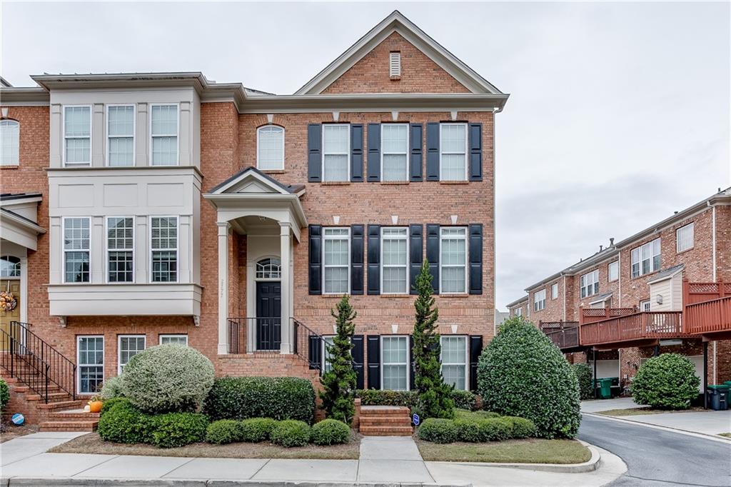 Vinings Overlook - Residential Lease
