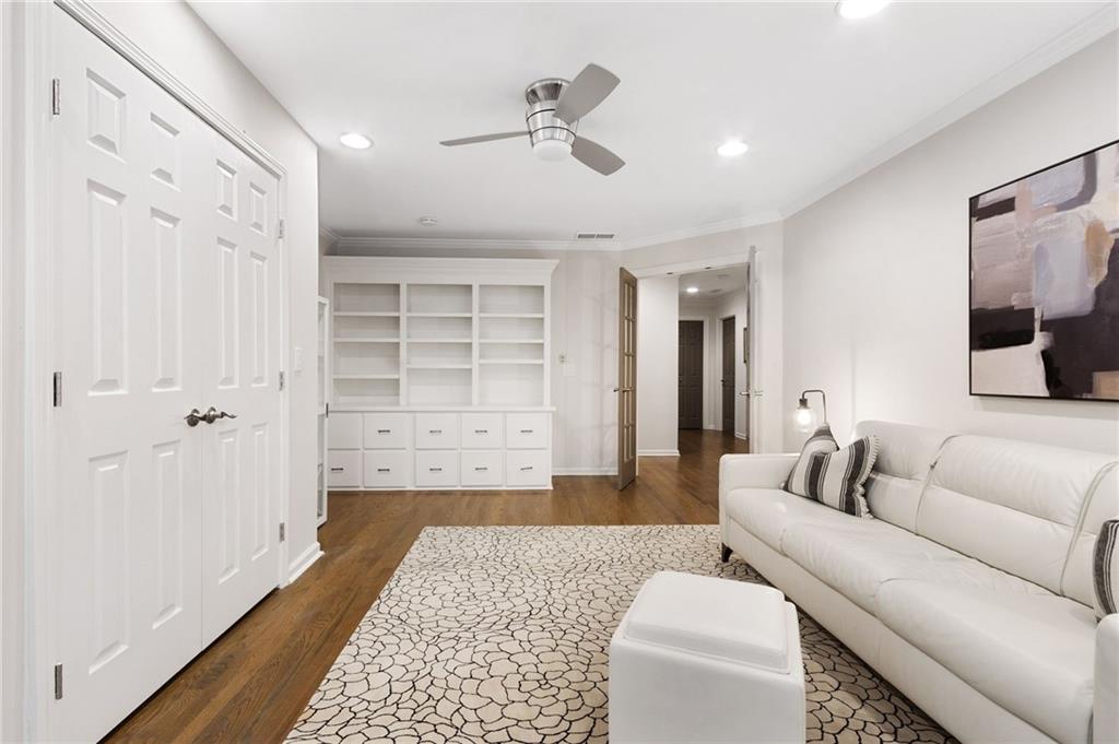 Edgewater Estates - Residential