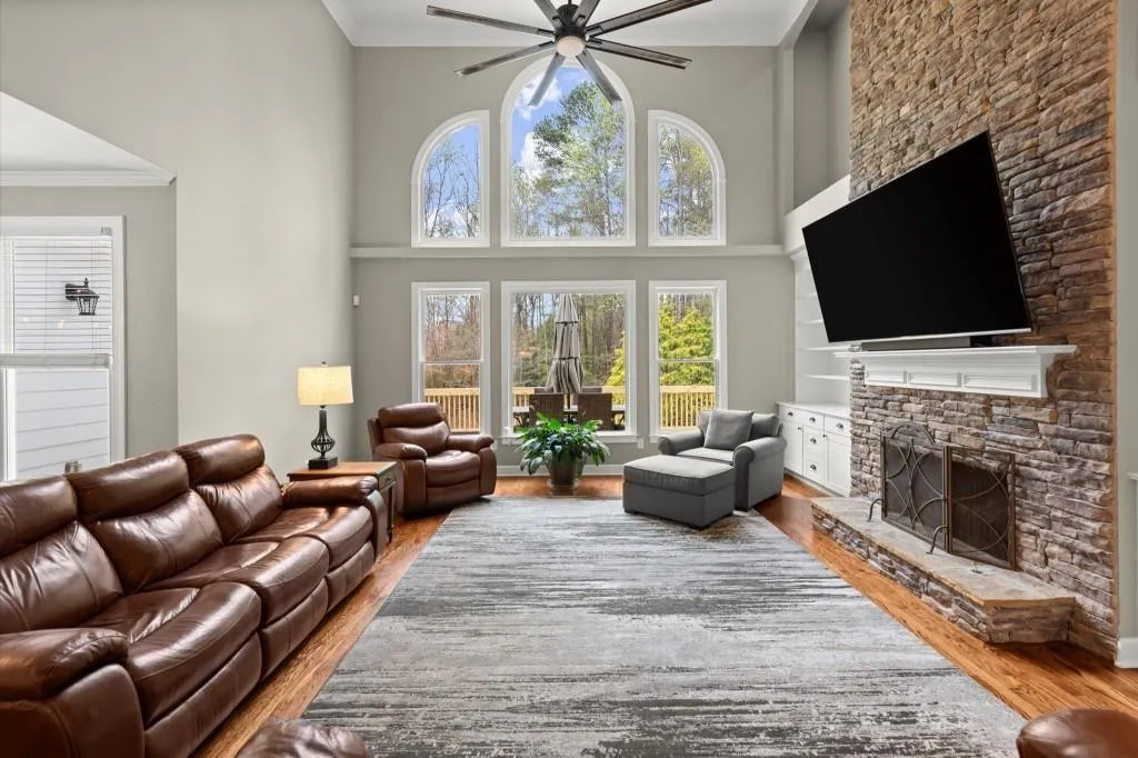 Milton, Georgia 30004, United States, 5 Bedrooms Bedrooms, ,5 BathroomsBathrooms,Residential,Pending,105564