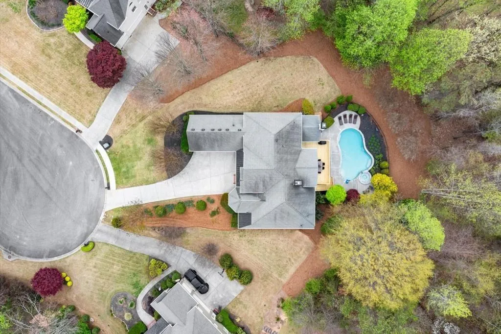 Milton, Georgia 30004, United States, 5 Bedrooms Bedrooms, ,5 BathroomsBathrooms,Residential,Pending,105564