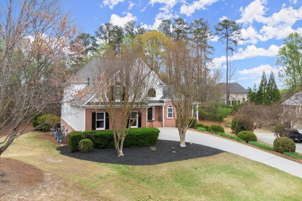 65 Oakhurst Leaf Drive, Milton, Georgia image 1