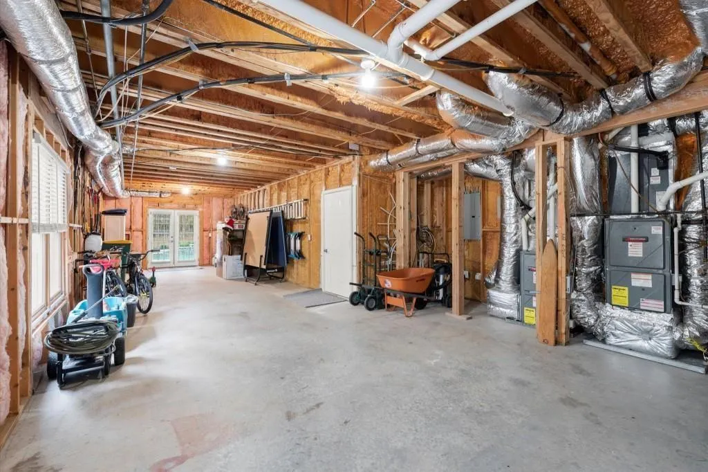 Milton, Georgia 30004, United States, 5 Bedrooms Bedrooms, ,5 BathroomsBathrooms,Residential,Pending,105564