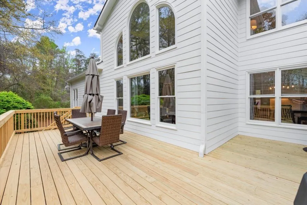 Milton, Georgia 30004, United States, 5 Bedrooms Bedrooms, ,5 BathroomsBathrooms,Residential,Pending,105564