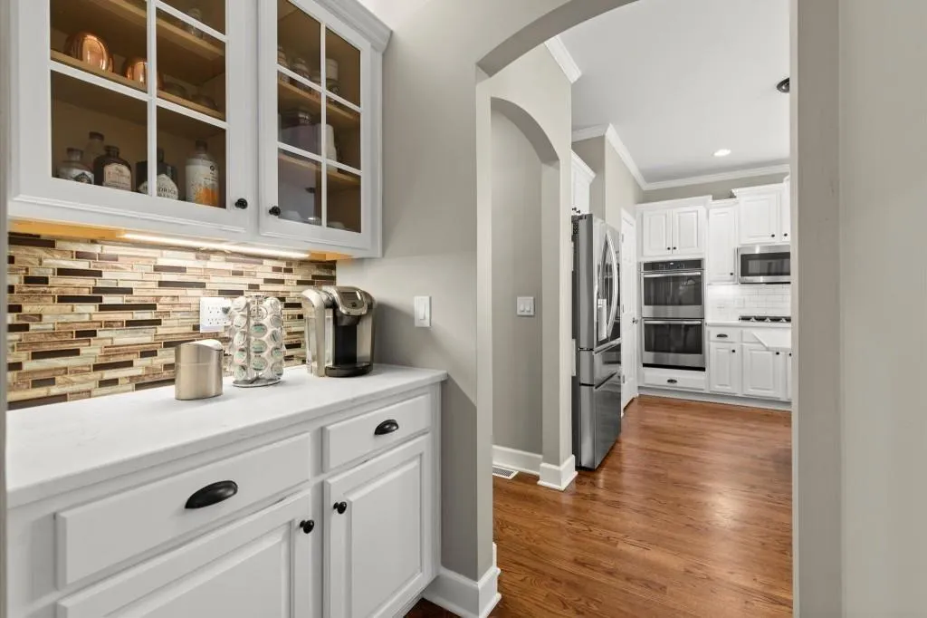 Milton, Georgia 30004, United States, 5 Bedrooms Bedrooms, ,5 BathroomsBathrooms,Residential,Pending,105564