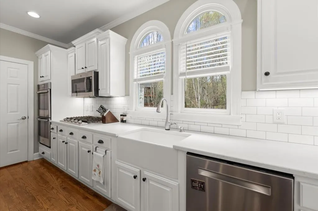 Milton, Georgia 30004, United States, 5 Bedrooms Bedrooms, ,5 BathroomsBathrooms,Residential,Pending,105564