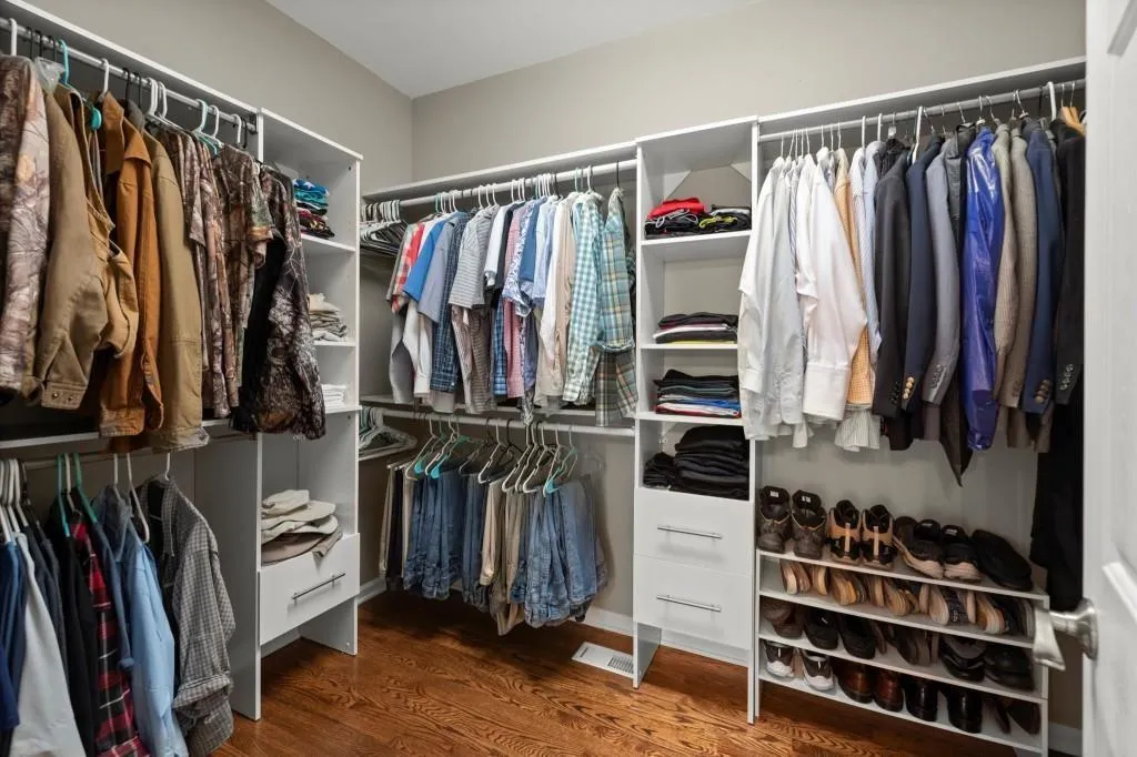 Milton, Georgia 30004, United States, 5 Bedrooms Bedrooms, ,5 BathroomsBathrooms,Residential,Pending,105564