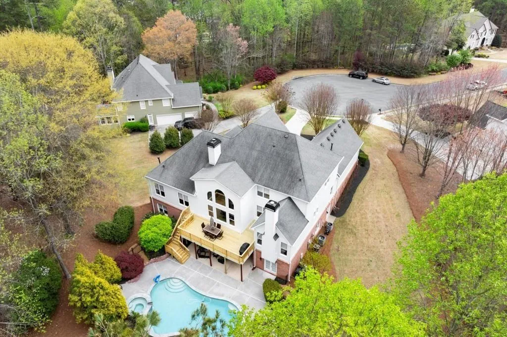 Milton, Georgia 30004, United States, 5 Bedrooms Bedrooms, ,5 BathroomsBathrooms,Residential,Pending,105564