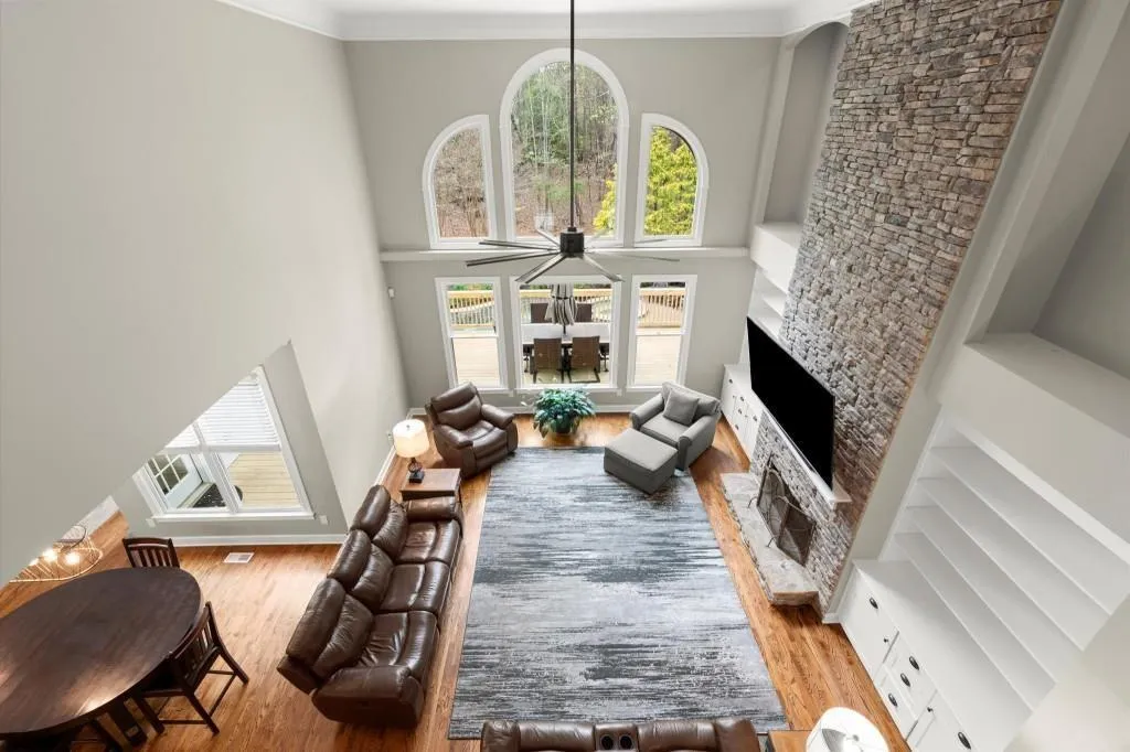 Milton, Georgia 30004, United States, 5 Bedrooms Bedrooms, ,5 BathroomsBathrooms,Residential,Pending,105564