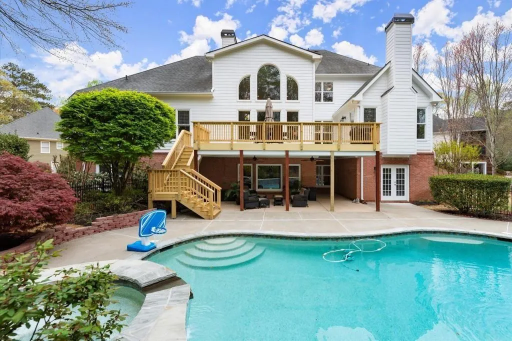 Milton, Georgia 30004, United States, 5 Bedrooms Bedrooms, ,5 BathroomsBathrooms,Residential,Pending,105564