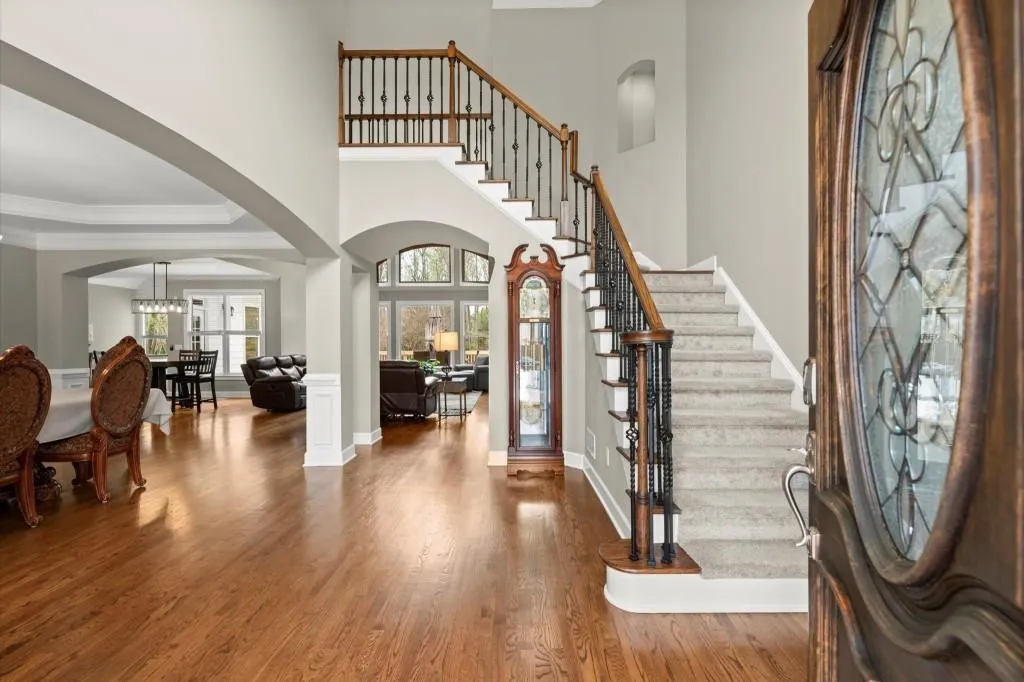 Milton, Georgia 30004, United States, 5 Bedrooms Bedrooms, ,5 BathroomsBathrooms,Residential,Pending,105564