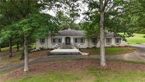 400 Simpson Road NE White GA 30184