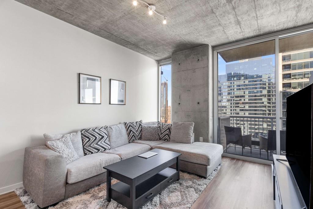 855 Peachtree Street NE 2010