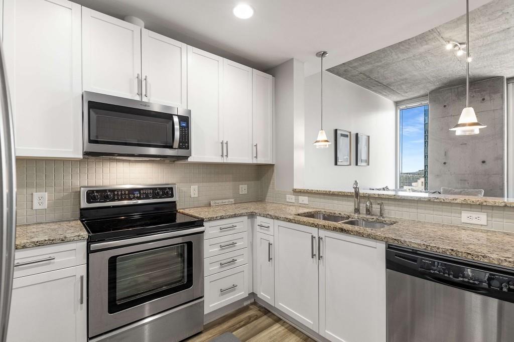 855 Peachtree Street NE 2010